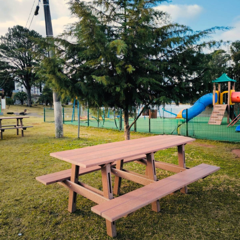mesa de piquenique fraiburgo